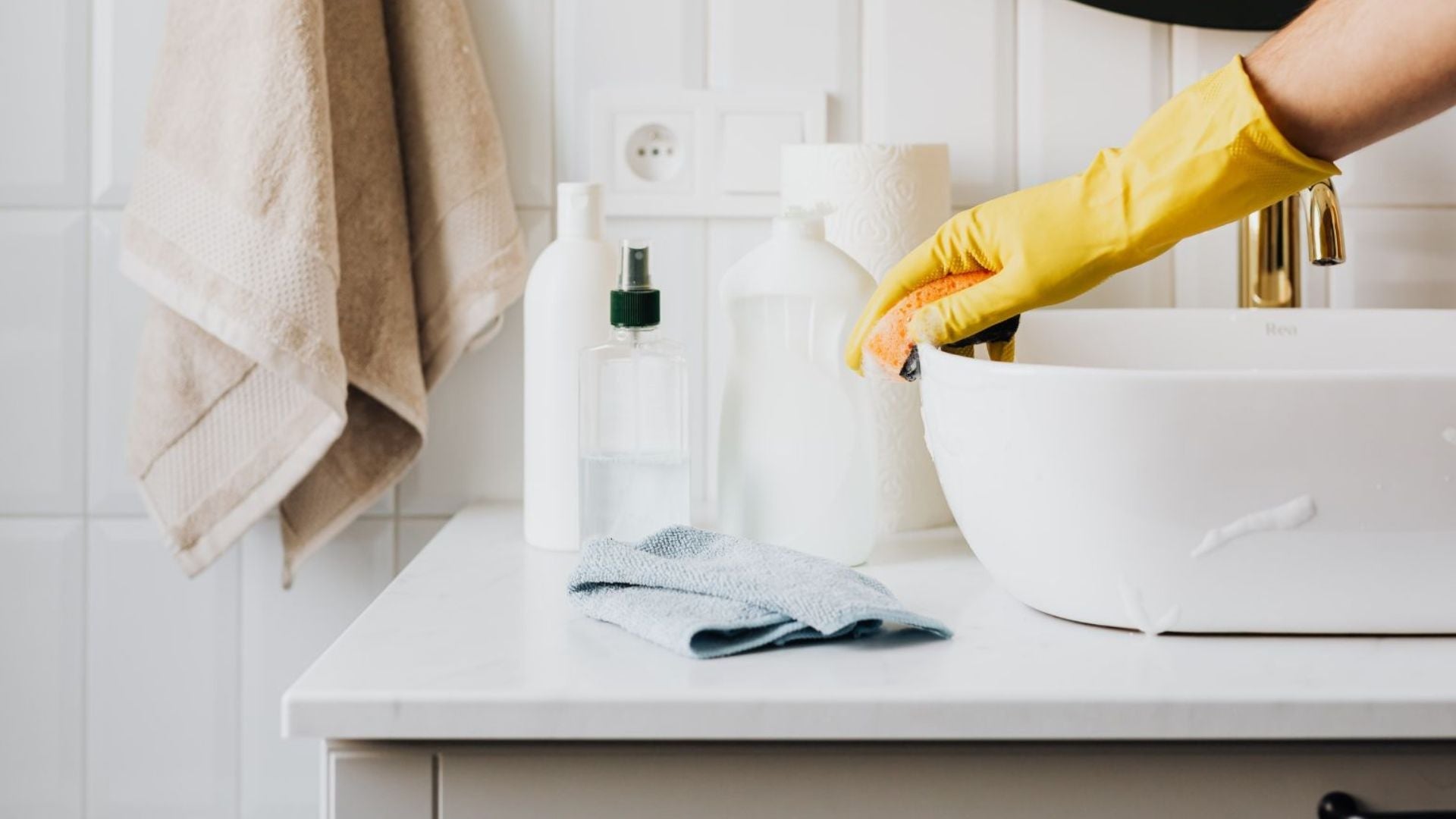 Clean Products for a Cleaner Home