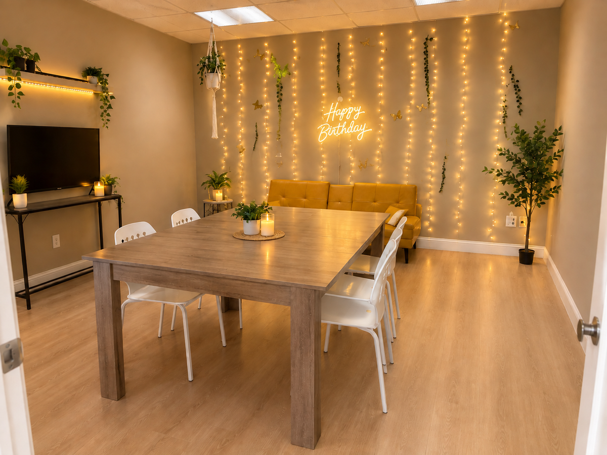 Book our Private Room -12 max - Private Candle Party